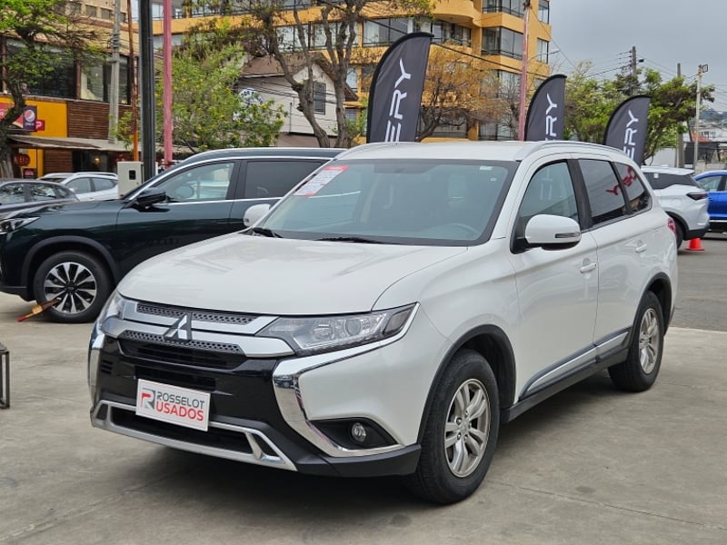 Mitsubishi Outlander Cvt 2.0 Aut 2023