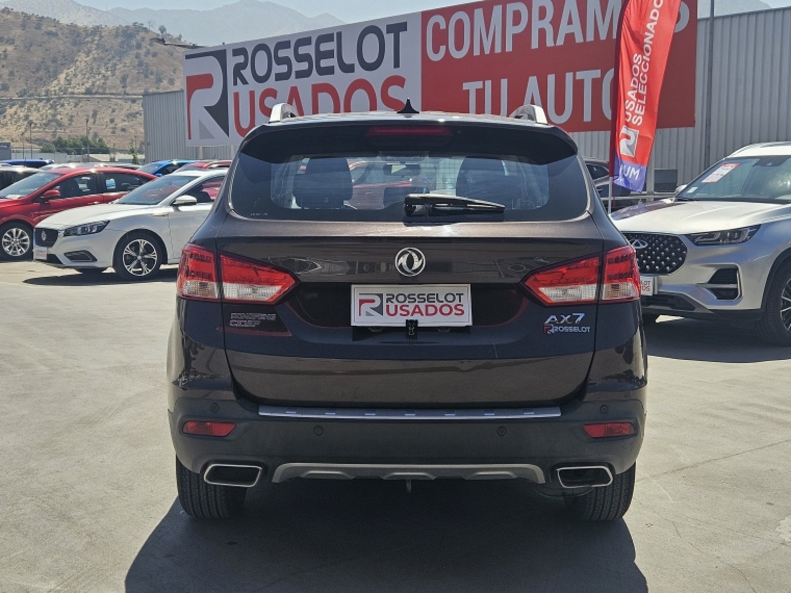 Dongfeng AX7 A X7 2.0 2020 - Foto 5 de 20