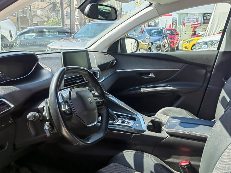Peugeot 5008 Allure Bluehdi 1.5 Aut 2019 - Imagen 12 de 19