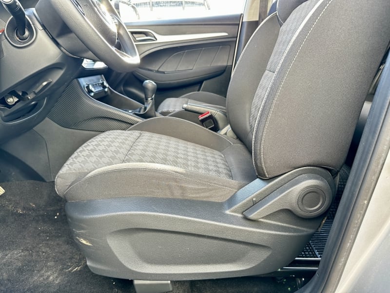 MG Zs Mt 1.5 2025 - Imagen 16 de 20