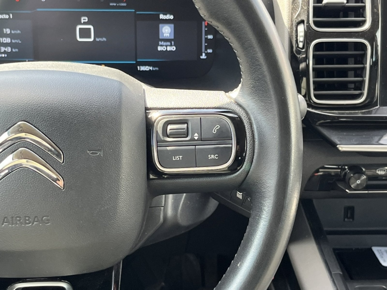 Citroën C5 Aircross Hdi 130 Cva6 1.5 Aut 2021 - Imagen 18 de 20