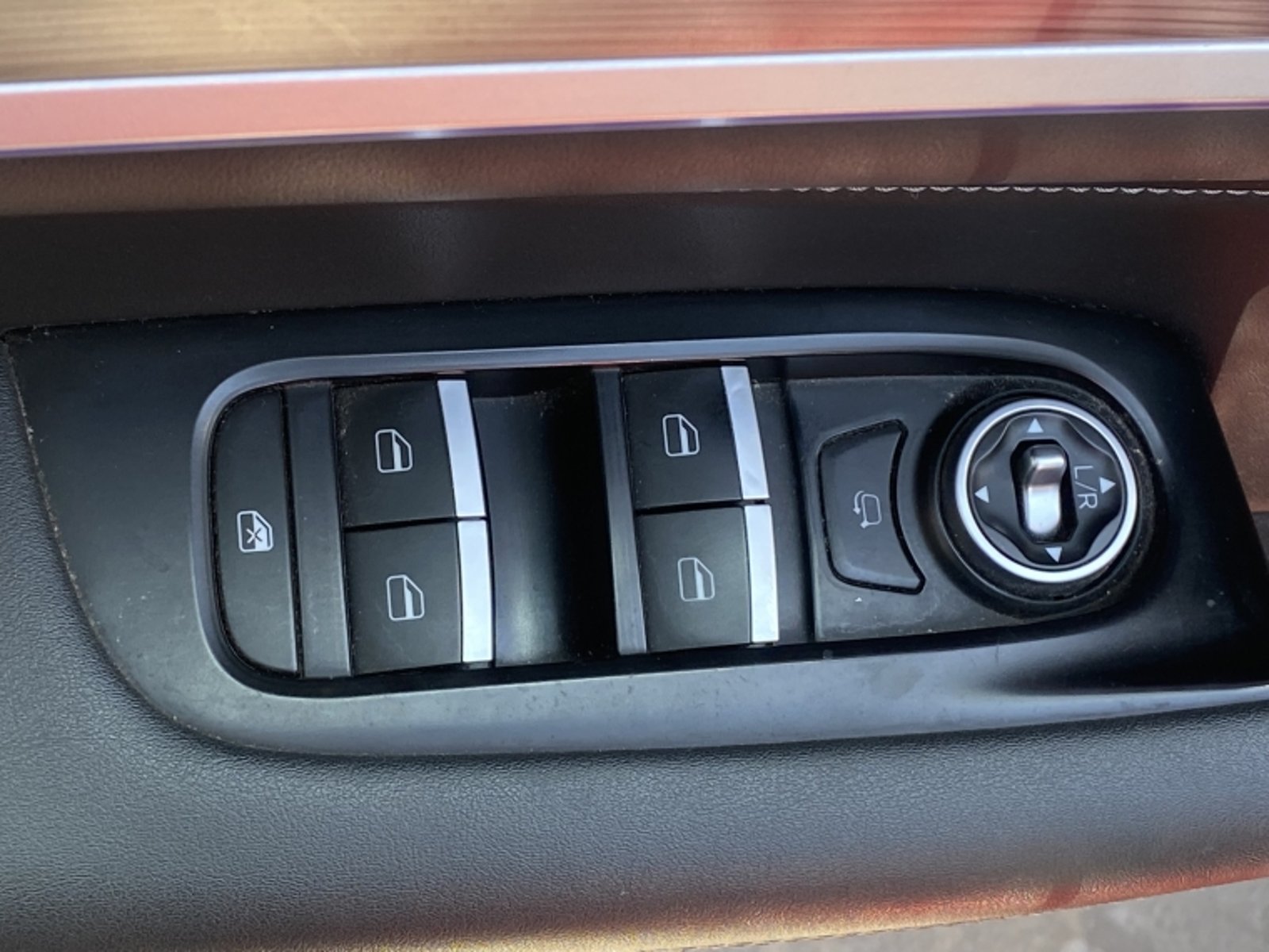 CHERY Tiggo 8 Pro Glx Dct 1.6 Aut 2023 - Imagen 7 de 20