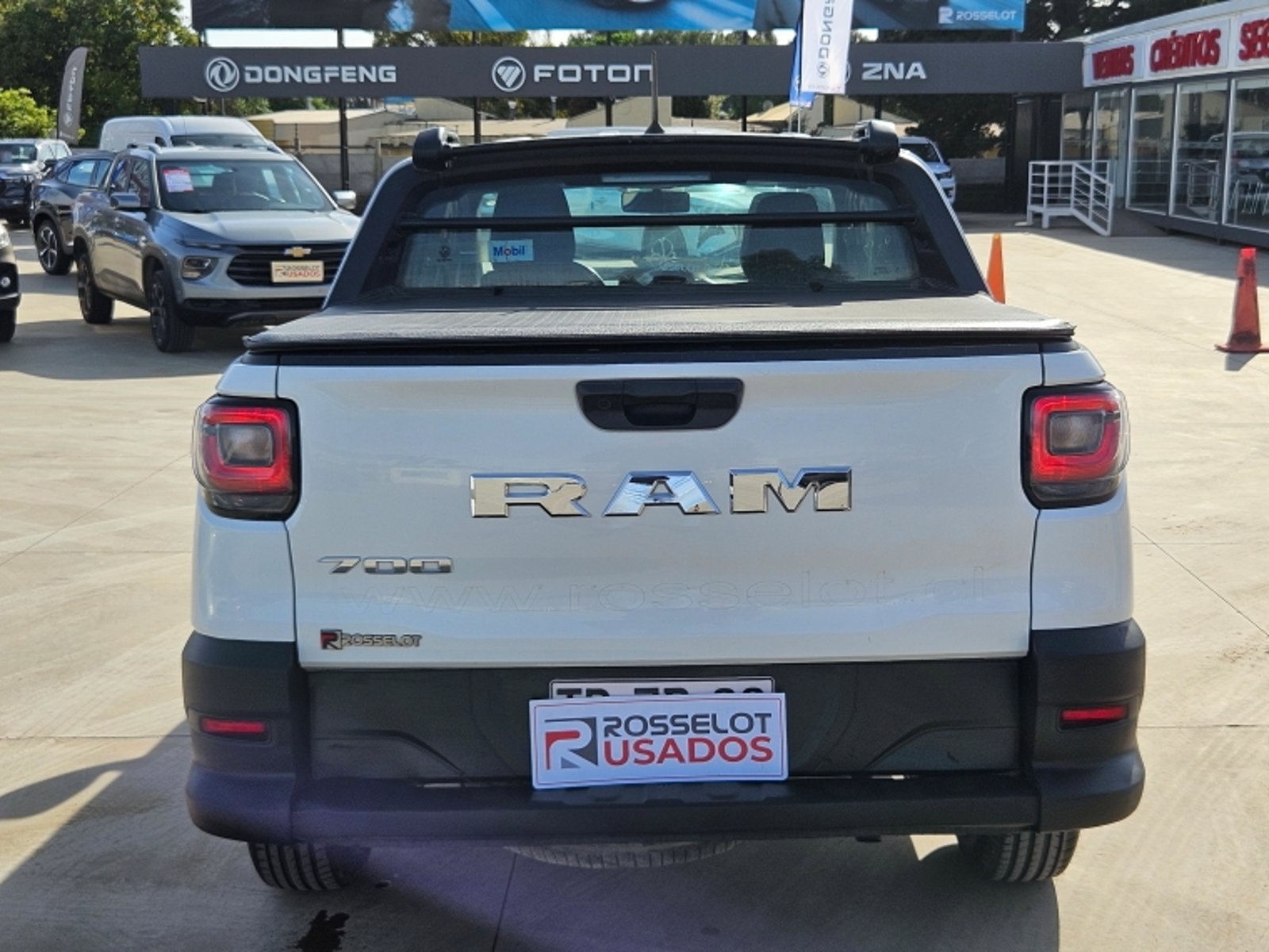 RAM 700 New Ram 700 Slt 1.4 Cd Mt Mn 2024 - Imagen 6 de 19