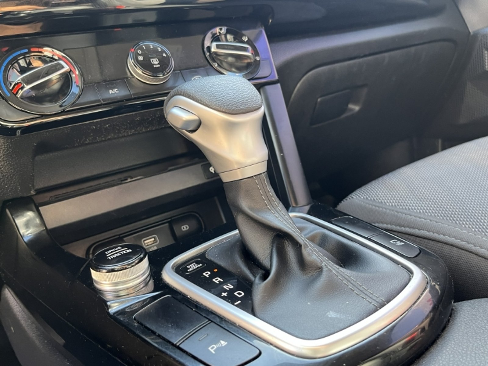 KIA Seltos Ex 1.6 Aut 2024 - Imagen 16 de 20