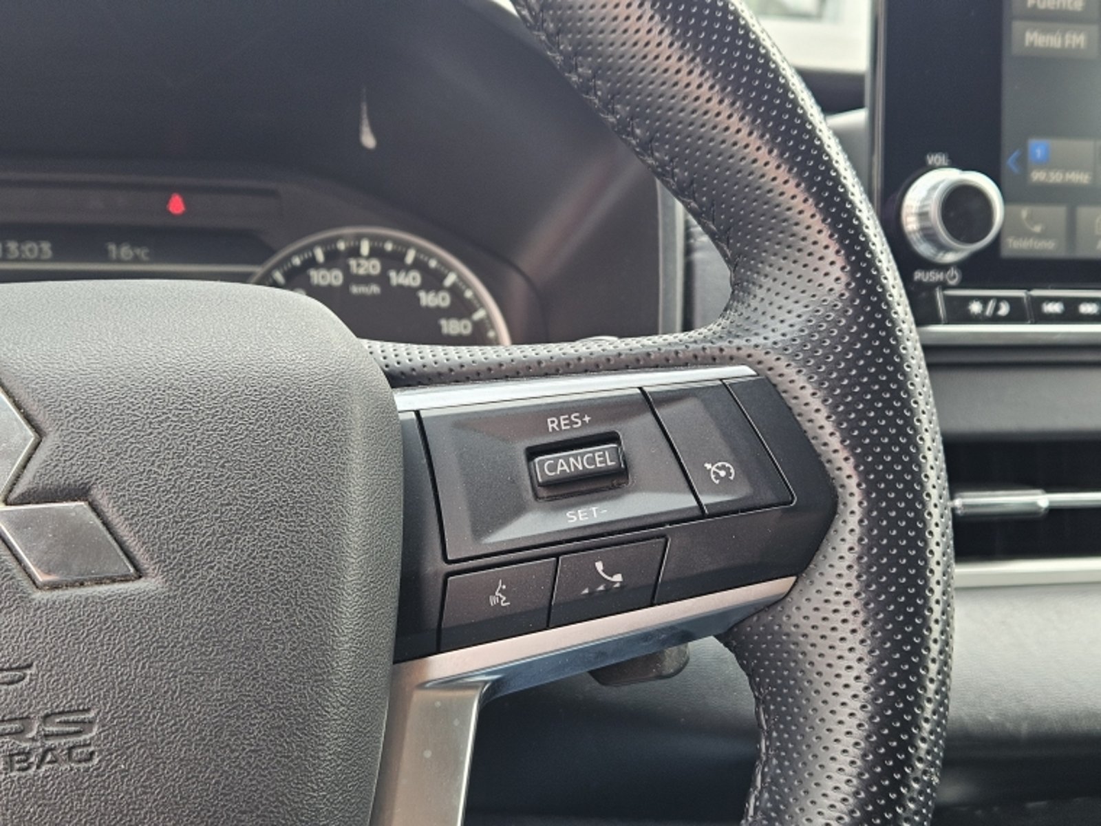 MITSUBISHI Outlander Glx 2.5 Aut 2023 - Imagen 20 de 20
