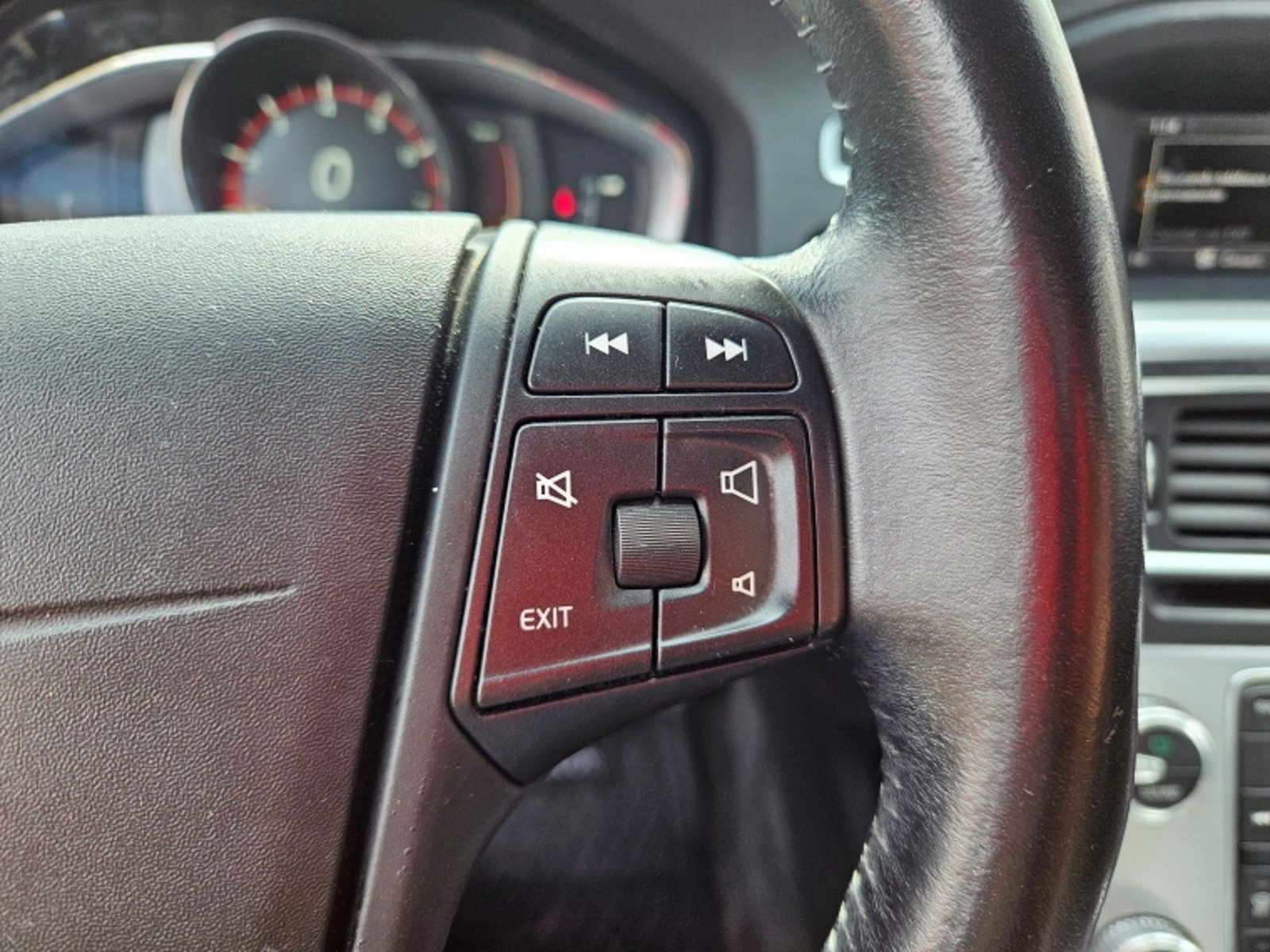 Volvo S60 Comfort 1.5 2017 - Imagen 16 de 20
