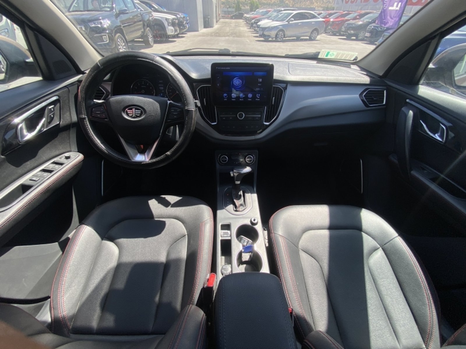 FAW R7 Luxury 1.6 Aut 2020 - Imagen 18 de 20