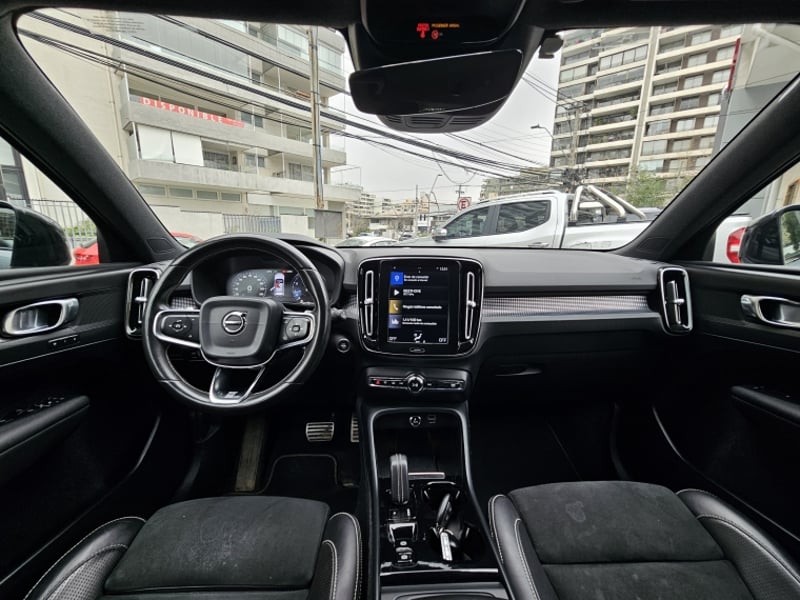 Volvo Xc40 T4 Fwd 2.0 Aut 2020 - Imagen 8 de 19
