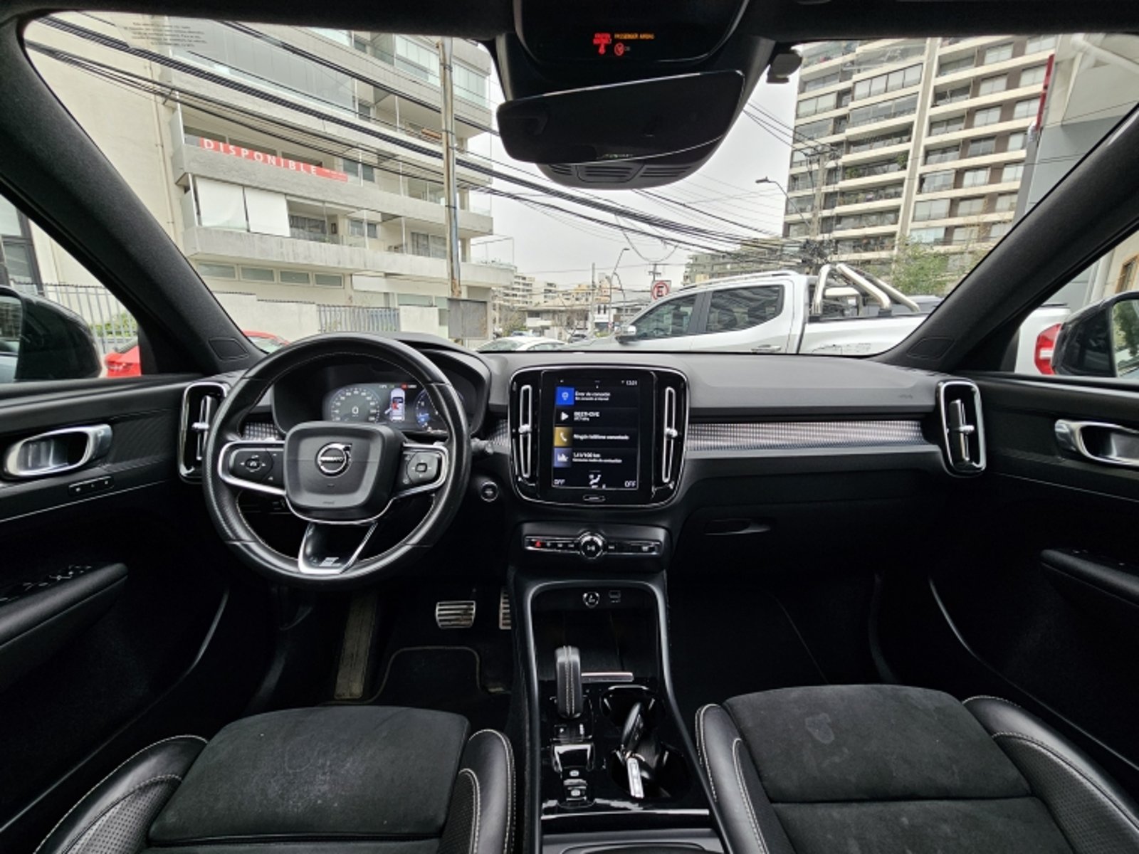 VOLVO Xc40 T4 Fwd 2.0 Aut 2020 - Imagen 8 de 20