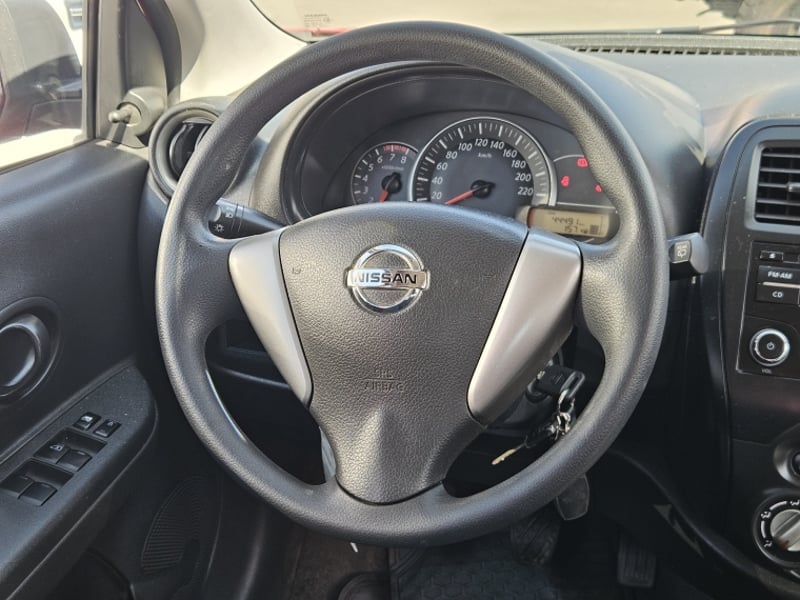 Nissan March K13 Hb 1.6 2021 - Imagen 10 de 20