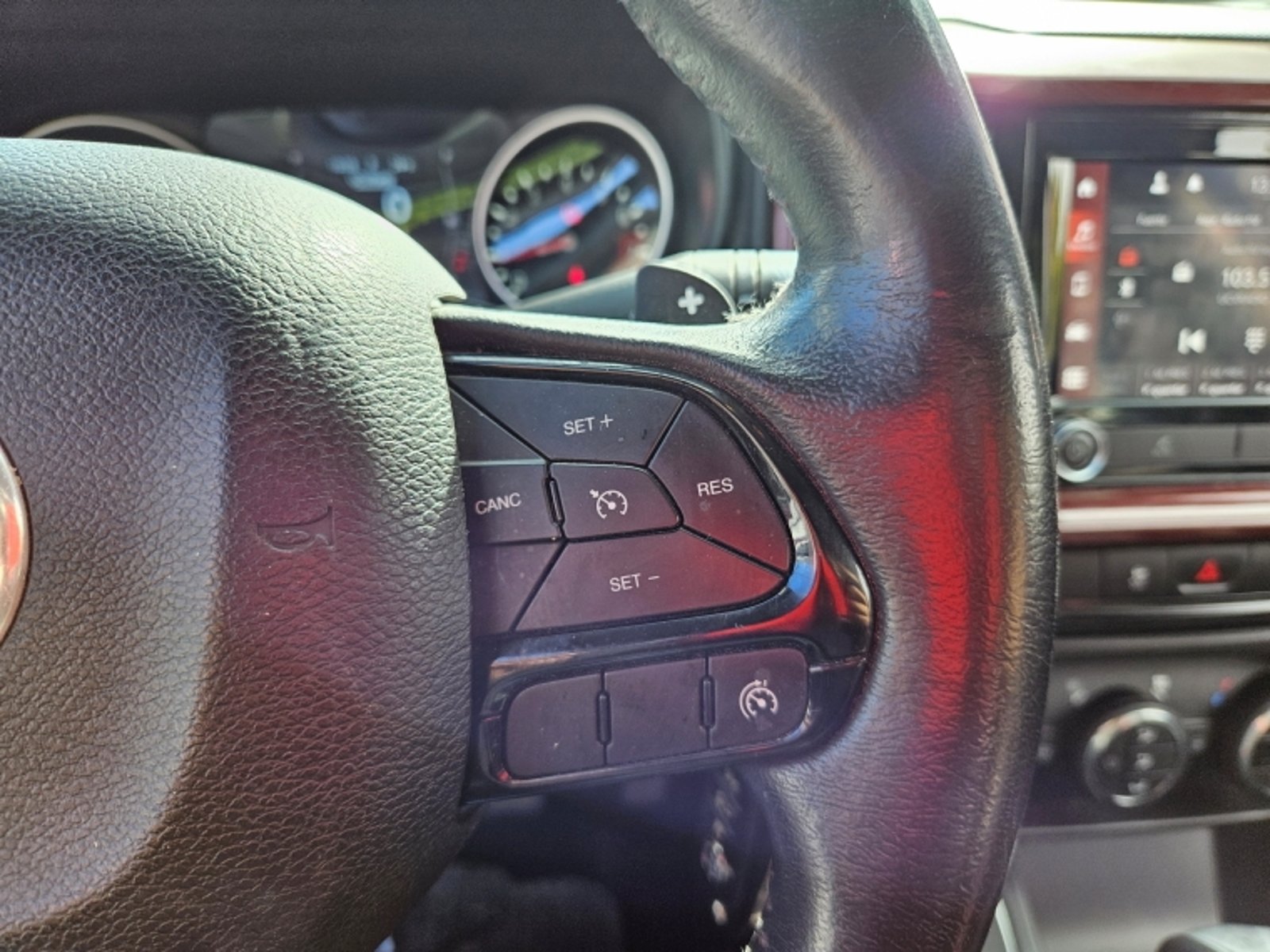 RAM 1000 Big Horn Dcab 1.8 Aut 2021 - Imagen 17 de 20