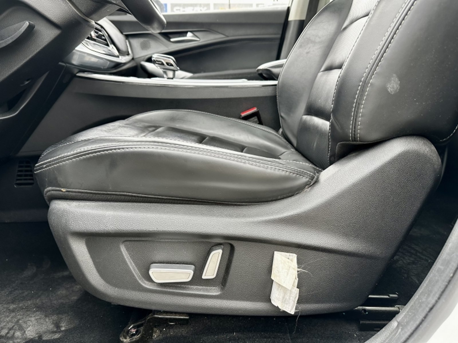 JAC Js8 Luxury 1.5 Aut 2023 - Imagen 15 de 20