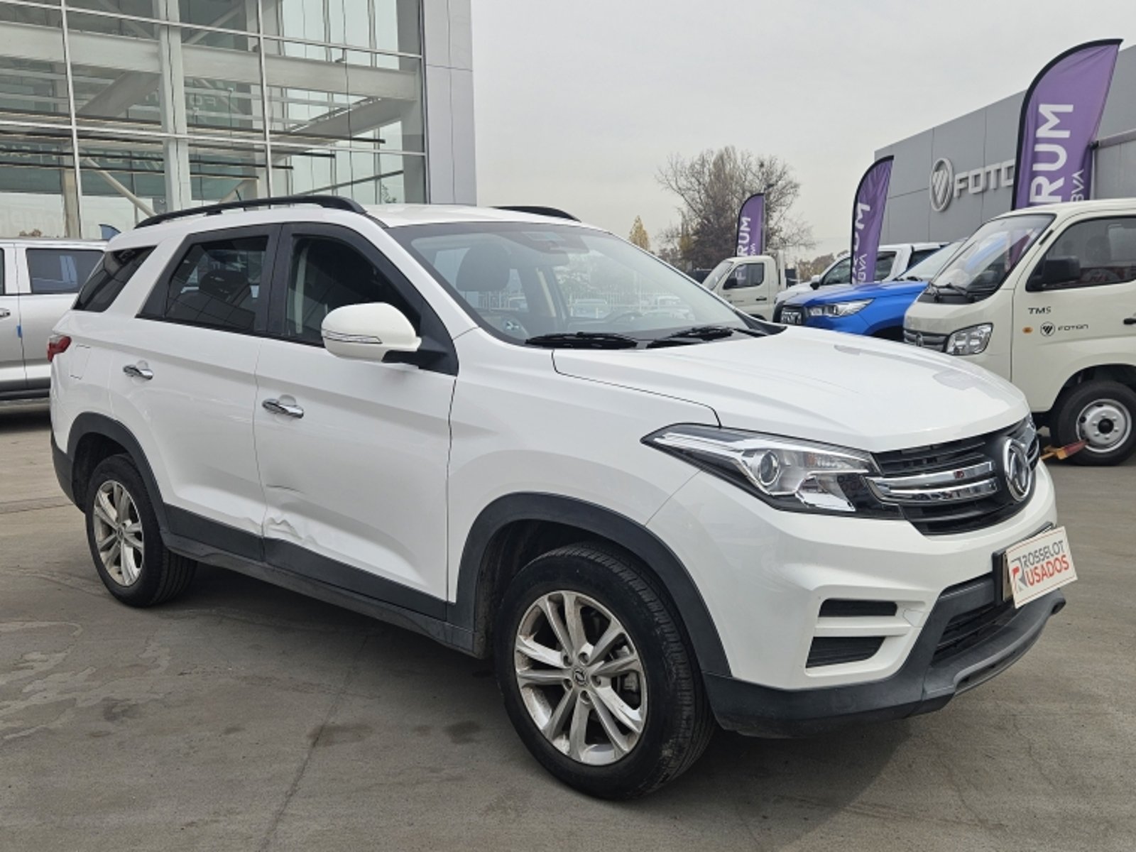 DFSK 560 Suv 560 4x2 1.8 2024 - Foto 3 de 20