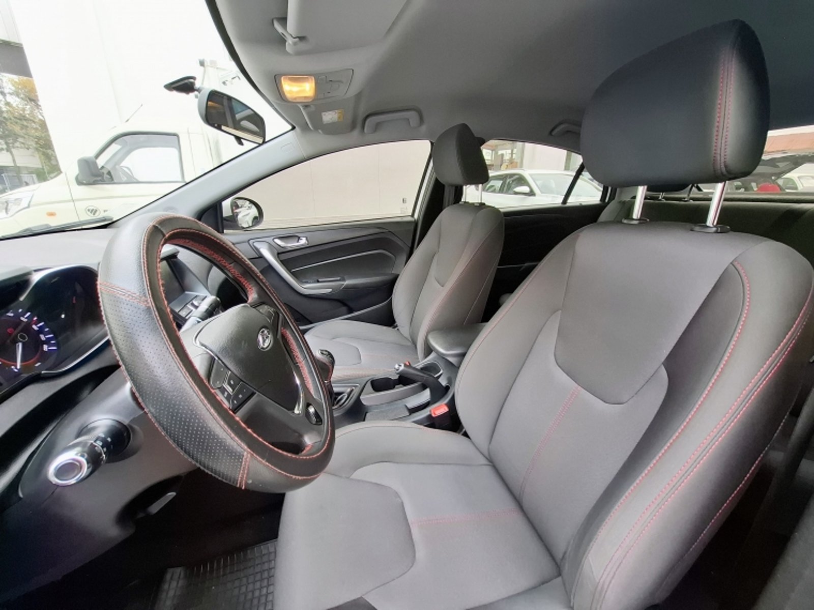 CHERY Arrizo 5 1.5 2022 - Imagen 7 de 20