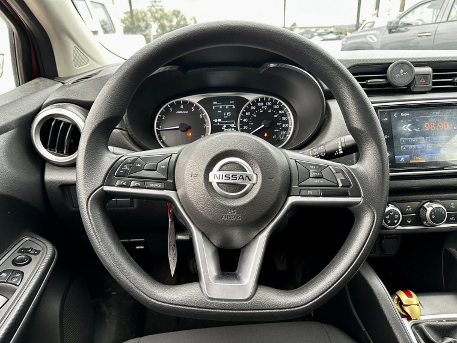 Nissan Versa Mt 1.6 2021 - Imagen 10 de 20