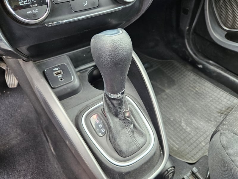 Fiat Cronos Drive 1.8 At 2022 - Imagen 16 de 20