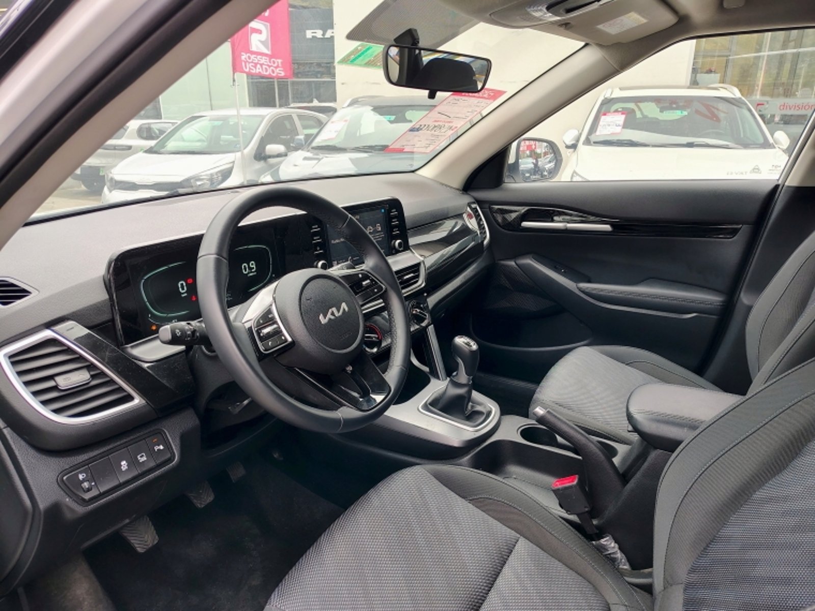 KIA Seltos Ex 1.5l 6mt 2024 - Imagen 9 de 19