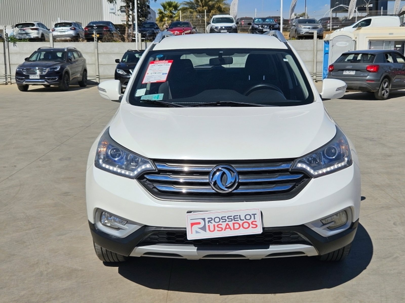 Dongfeng AX7 A X7 2.0 2019 - Foto 3 de 19