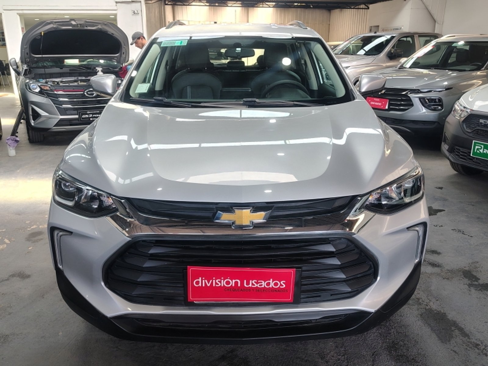 CHEVROLET Tracker 1.2t 2023 - Imagen 3 de 20