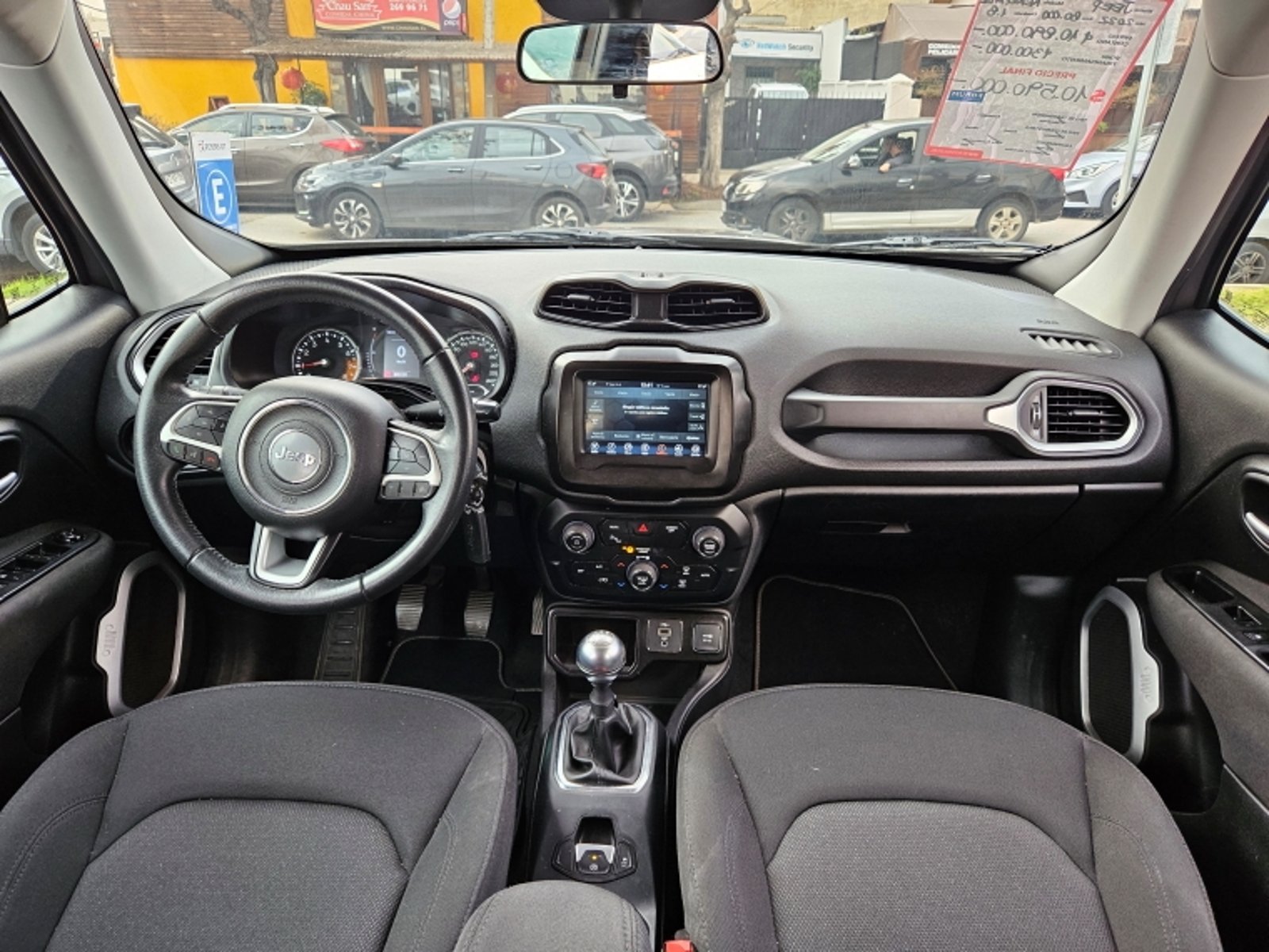 JEEP Renegade Sport 1.8 2022 - Imagen 9 de 20