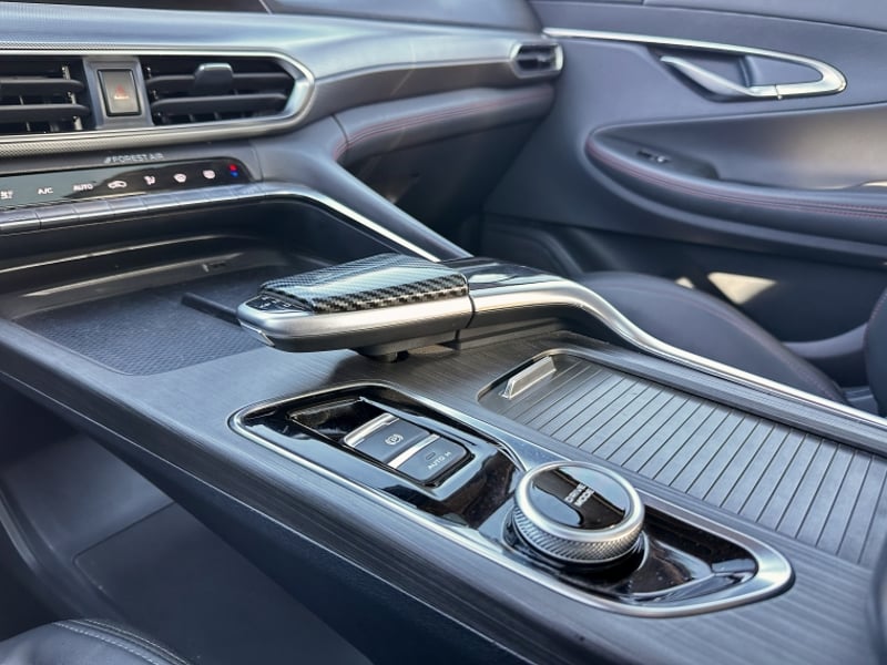 Changan UNI-T Unit Luxury 1.5 Aut 2023 - Imagen 14 de 20
