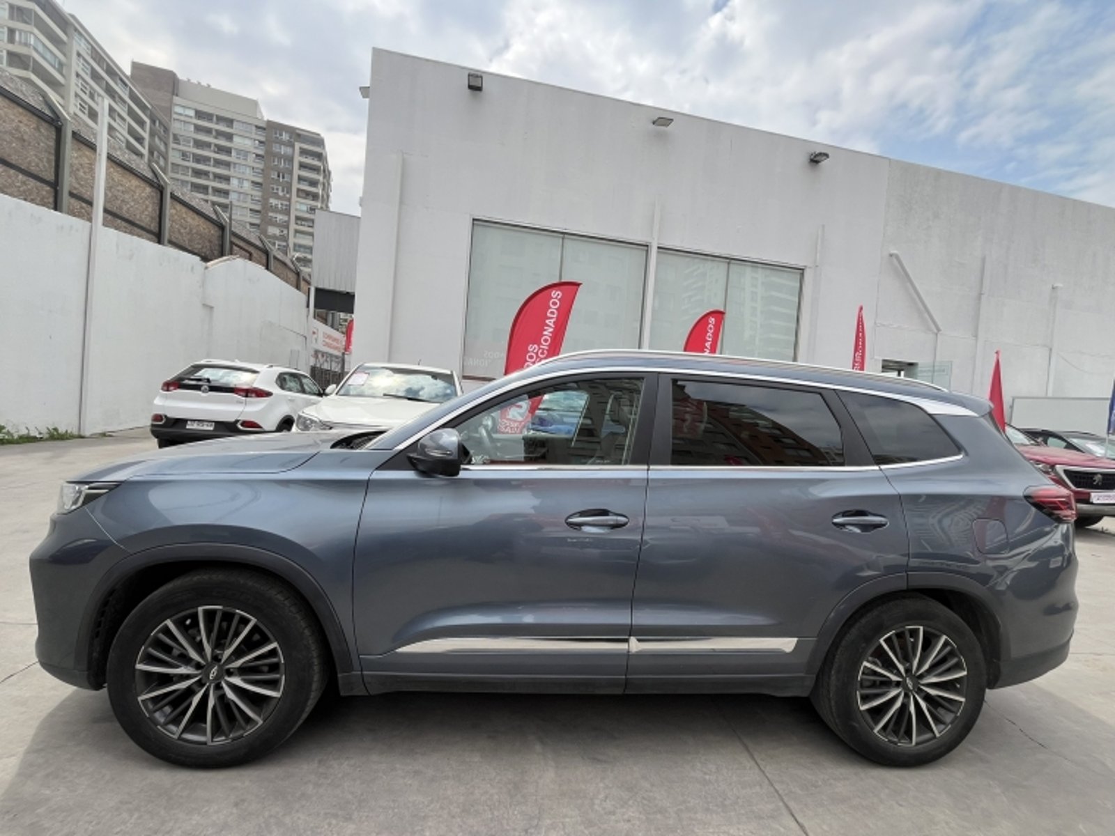 Chery Tiggo 8 Pro 1.6tgdi Glx Dct. 2022 - Foto 2 de 20