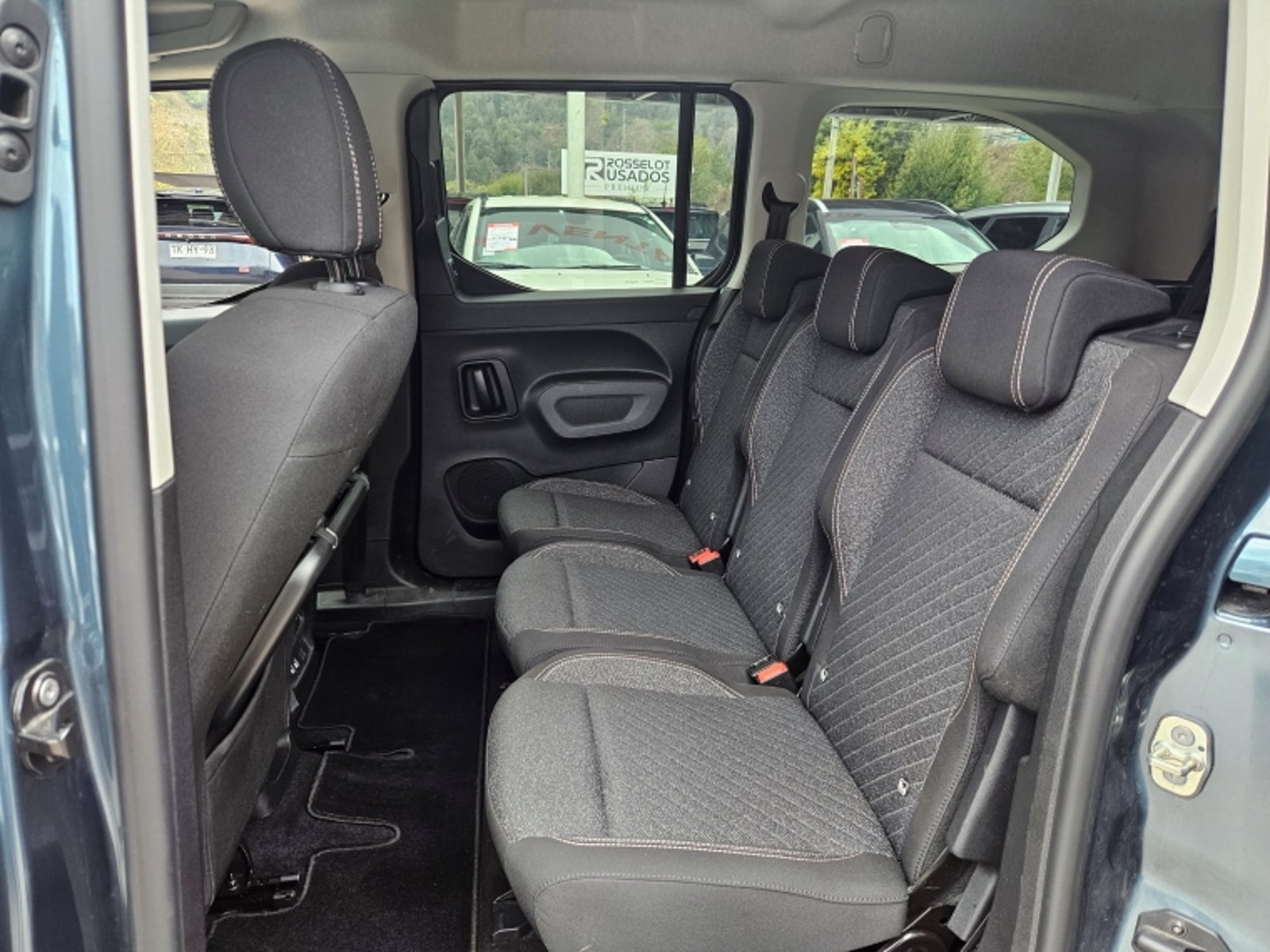 PEUGEOT Rifter Allure 1.5 Aut 2025 - Imagen 8 de 20