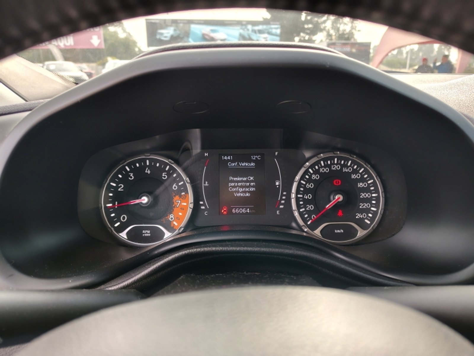 JEEP Renegade Sport 1.8 2022 - Imagen 14 de 20