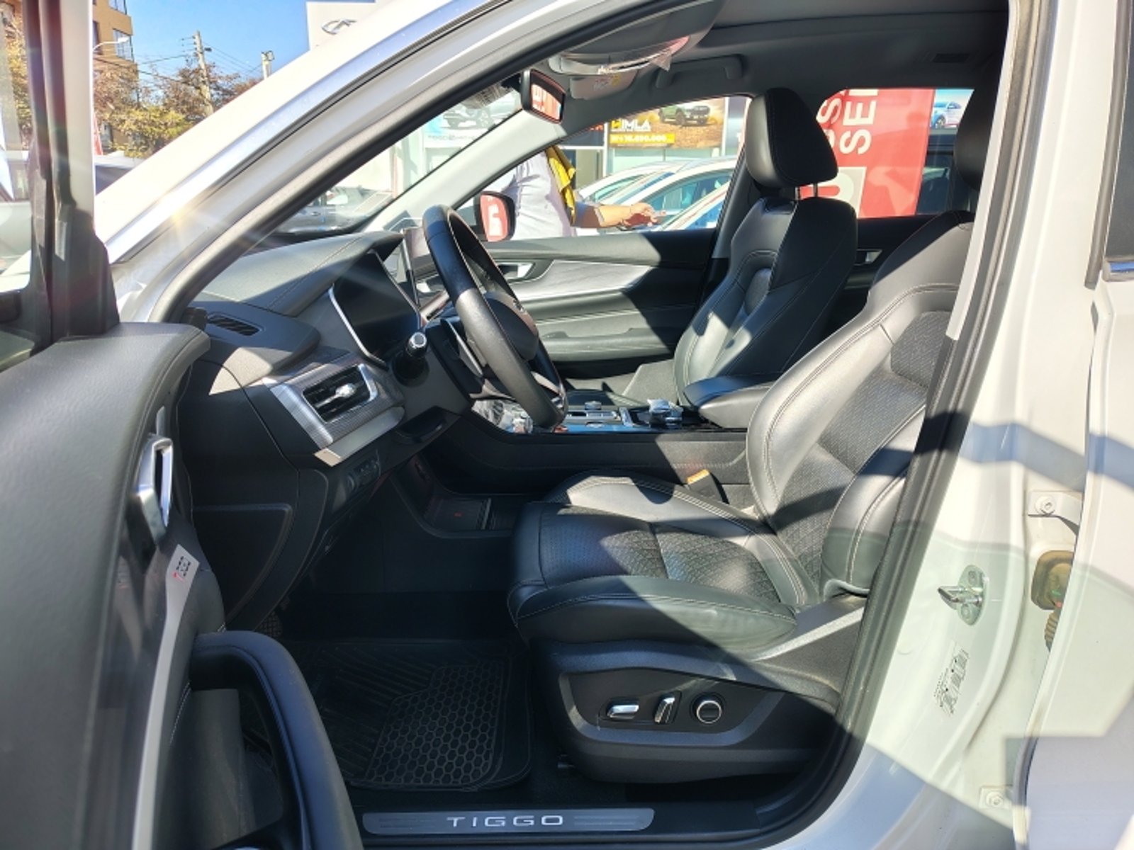 CHERY Tiggo 8 Pro Glx Dct 1.6 Aut 2023 - Imagen 12 de 20
