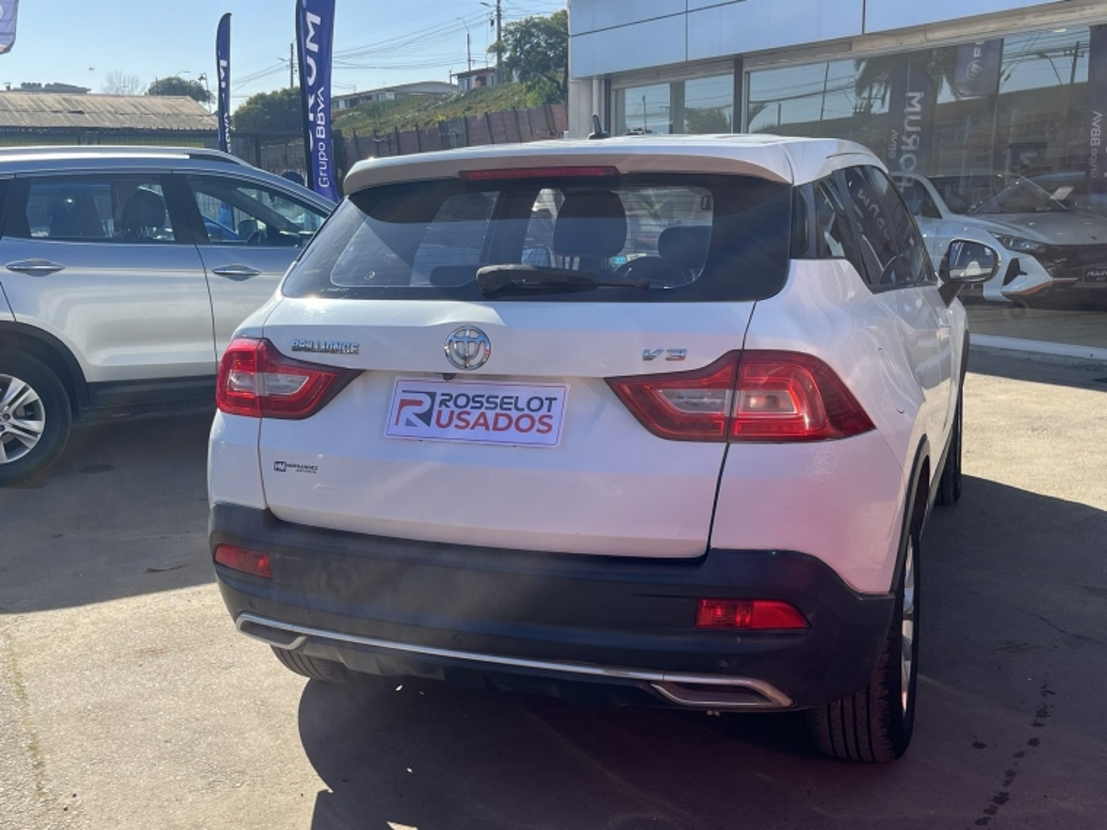 Brilliance V3 1.5 2020 - Foto 5 de 20