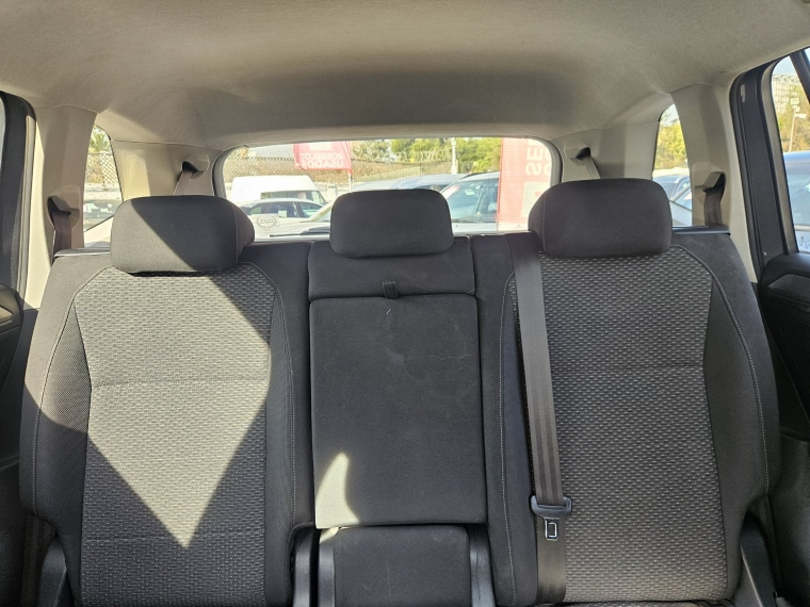VOLKSWAGEN Tiguan 1.4 Aut 2019 - Imagen 16 de 20