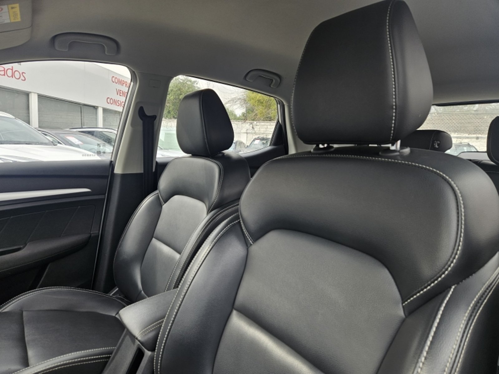 MG Zs 1.5 At 2022 - Imagen 15 de 20