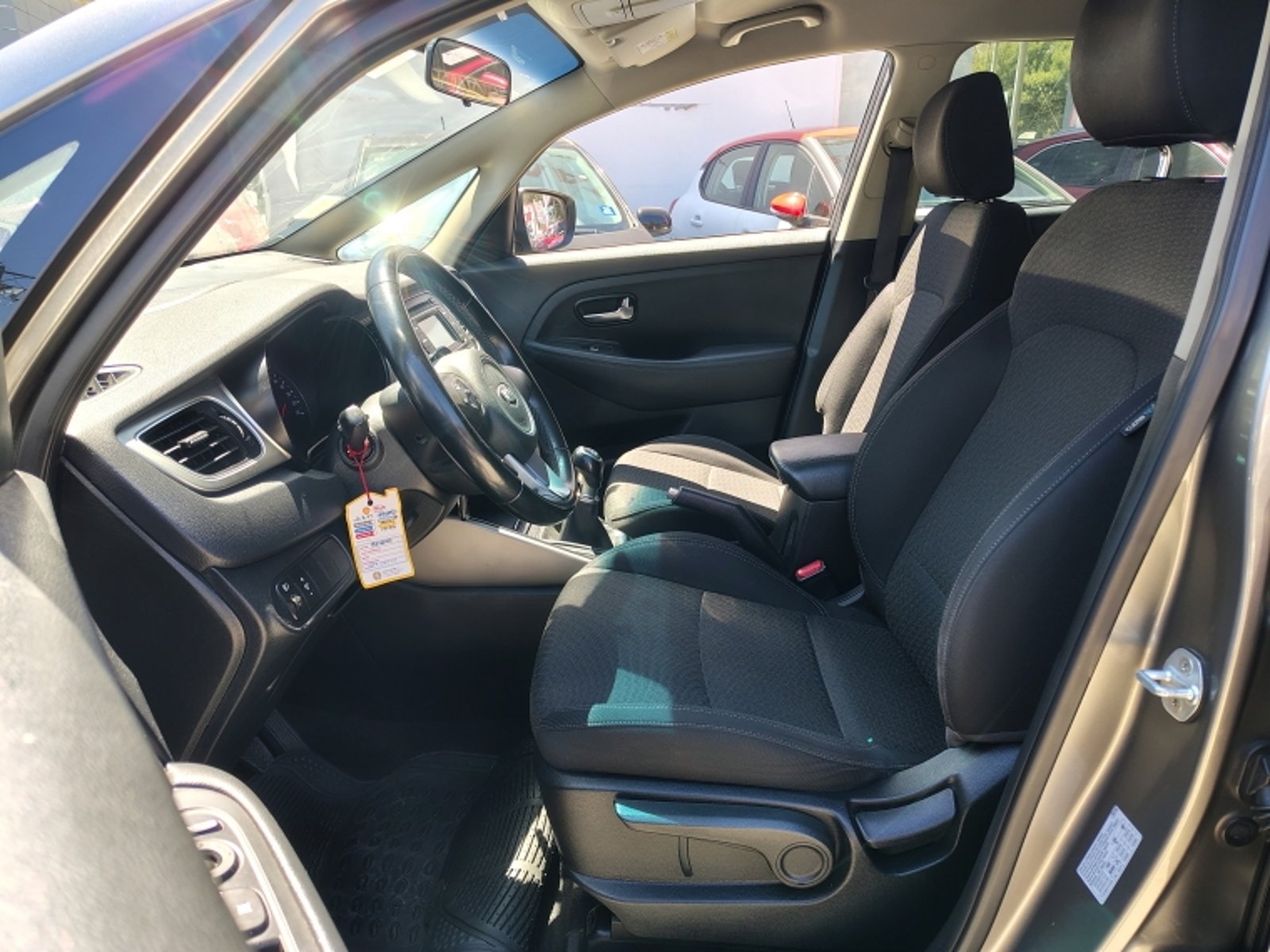 KIA CARENS New Carens Ex 2.0 2019 - Imagen 11 de 17