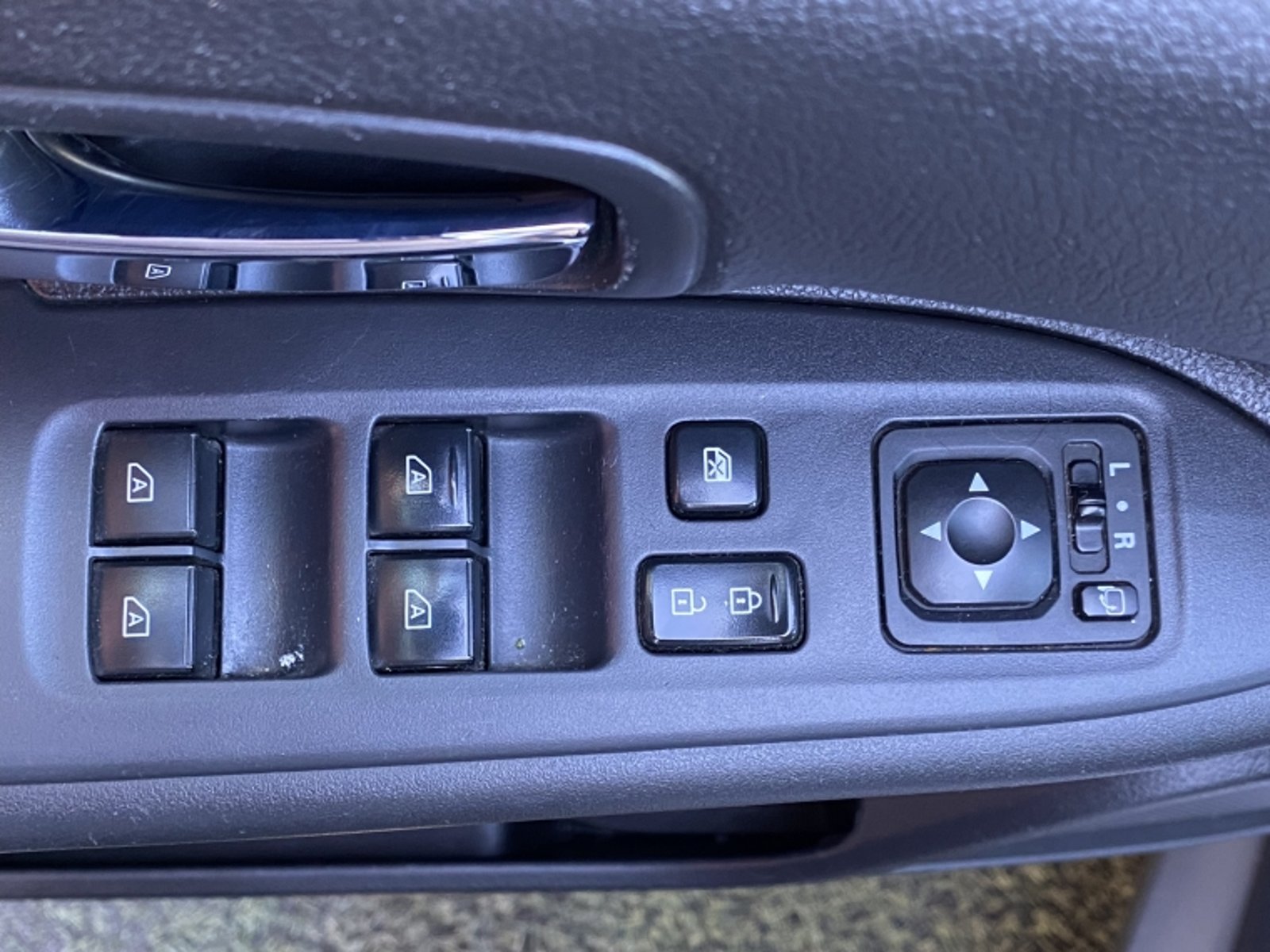 MITSUBISHI Outlander Cvt 2.0 Aut 2022 - Imagen 8 de 20