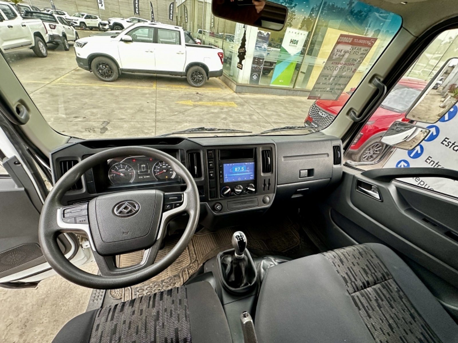MAXUS C35 2.0 2023 - Imagen 18 de 20