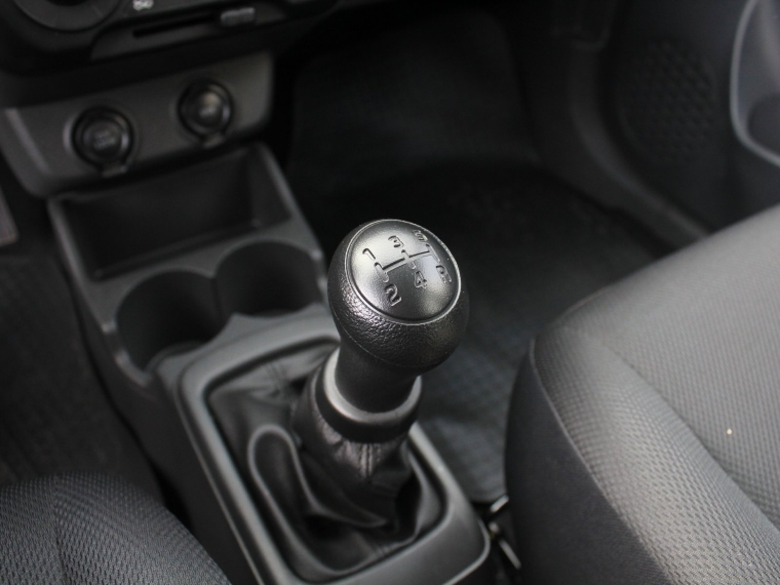 SUZUKI Alto Mt 4x2 1.0 2026 - Imagen 14 de 20
