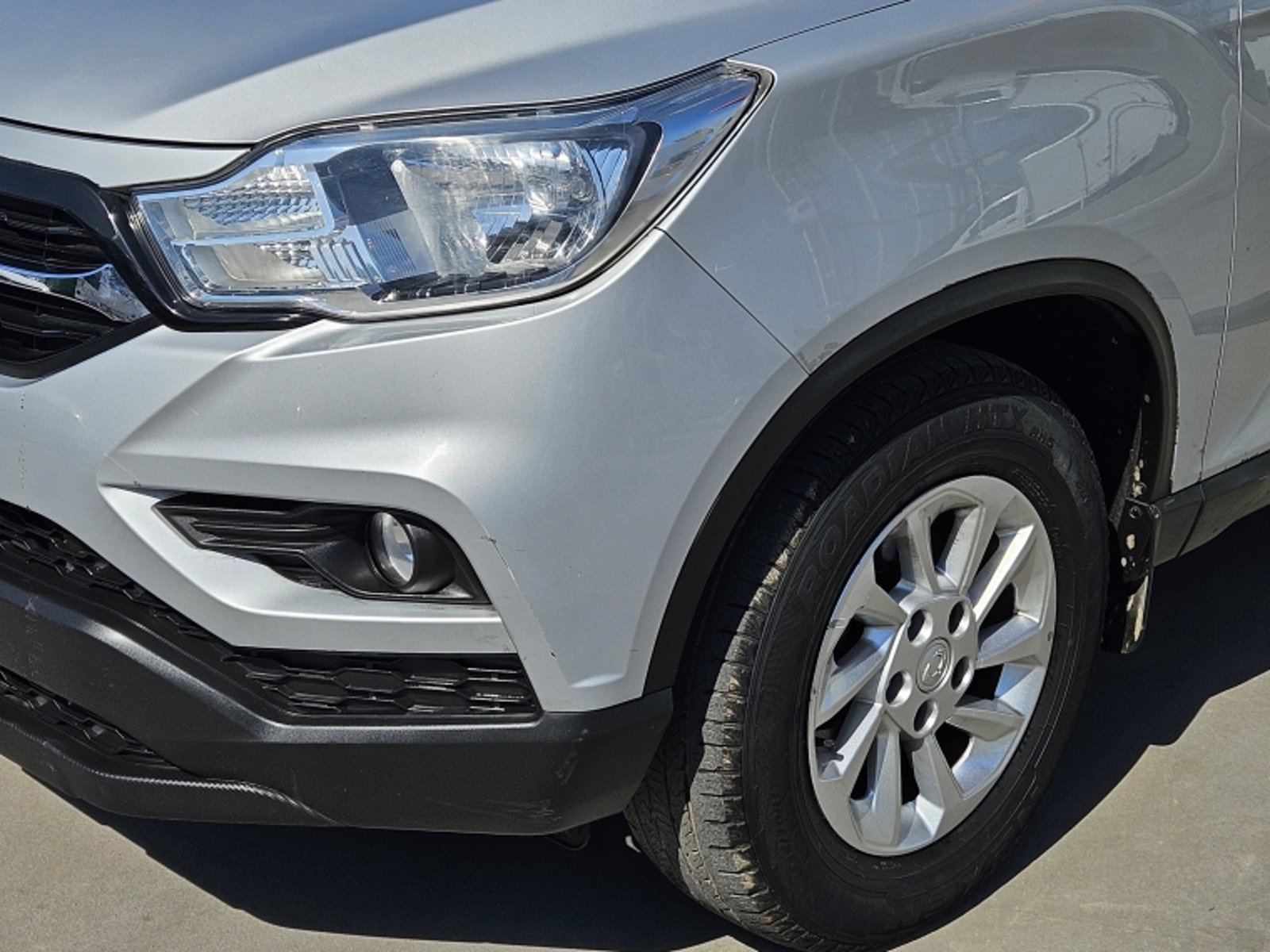SsangYong GRAND MUSSO Musso Grand 2.2 2020 - Foto 4 de 19