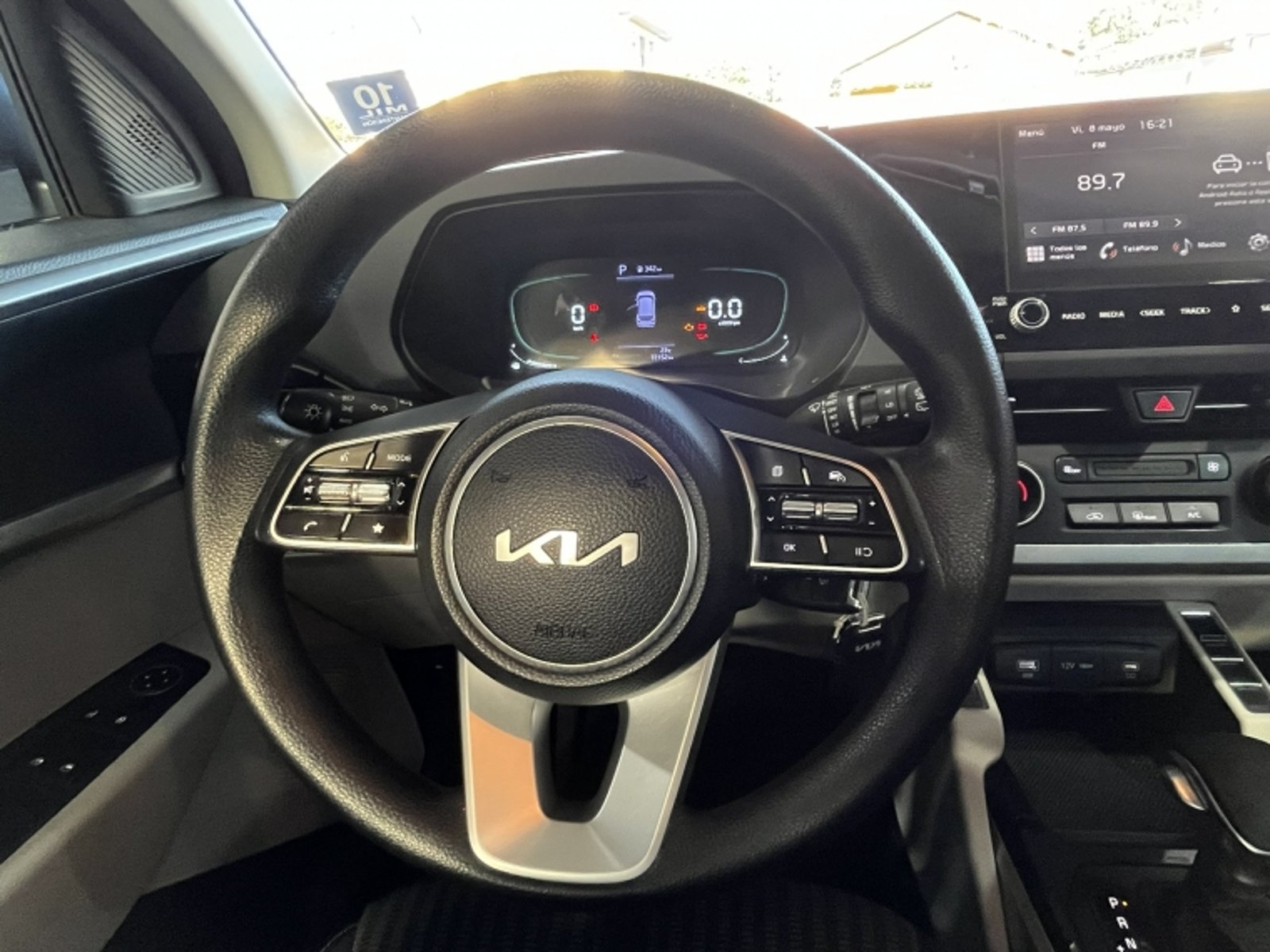 KIA Carens Ex 1.4 Aut 2023 - Imagen 18 de 20