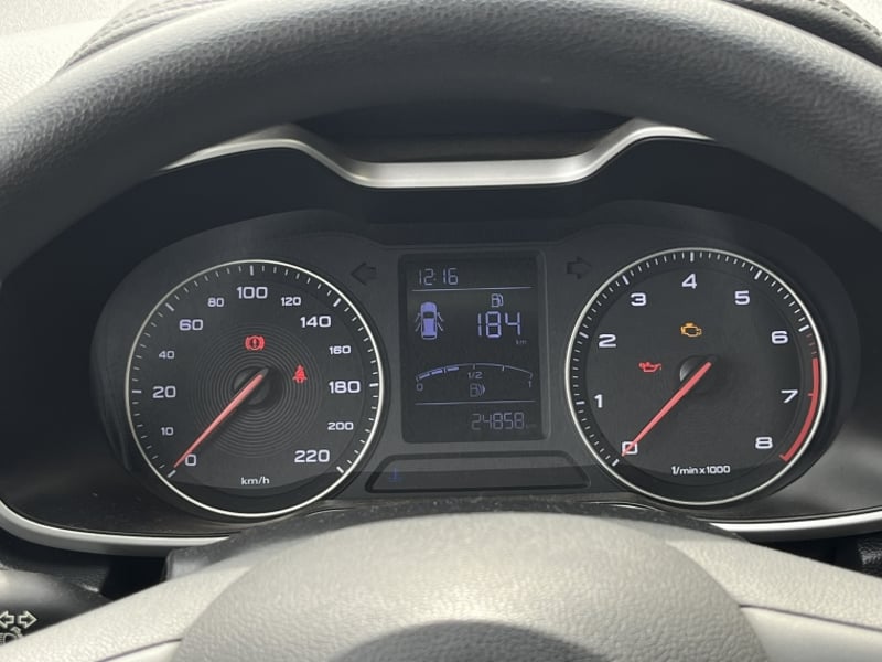 MG Zs Mt 1.5 2023 - Imagen 16 de 20