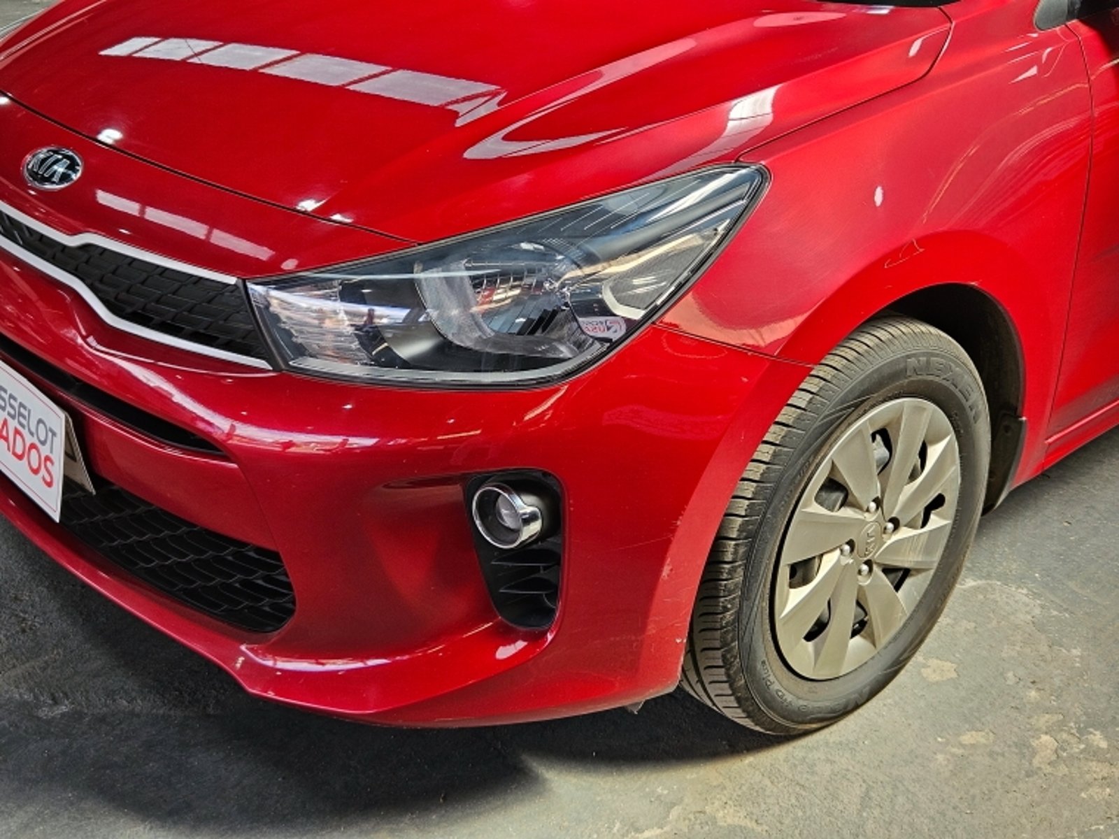 Kia Rio 4 Sedan 1.4 2020 - Foto 2 de 20