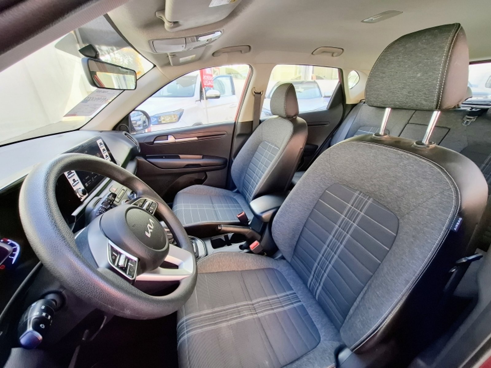 KIA Sonet 1.5 Aut 2025 - Imagen 7 de 20