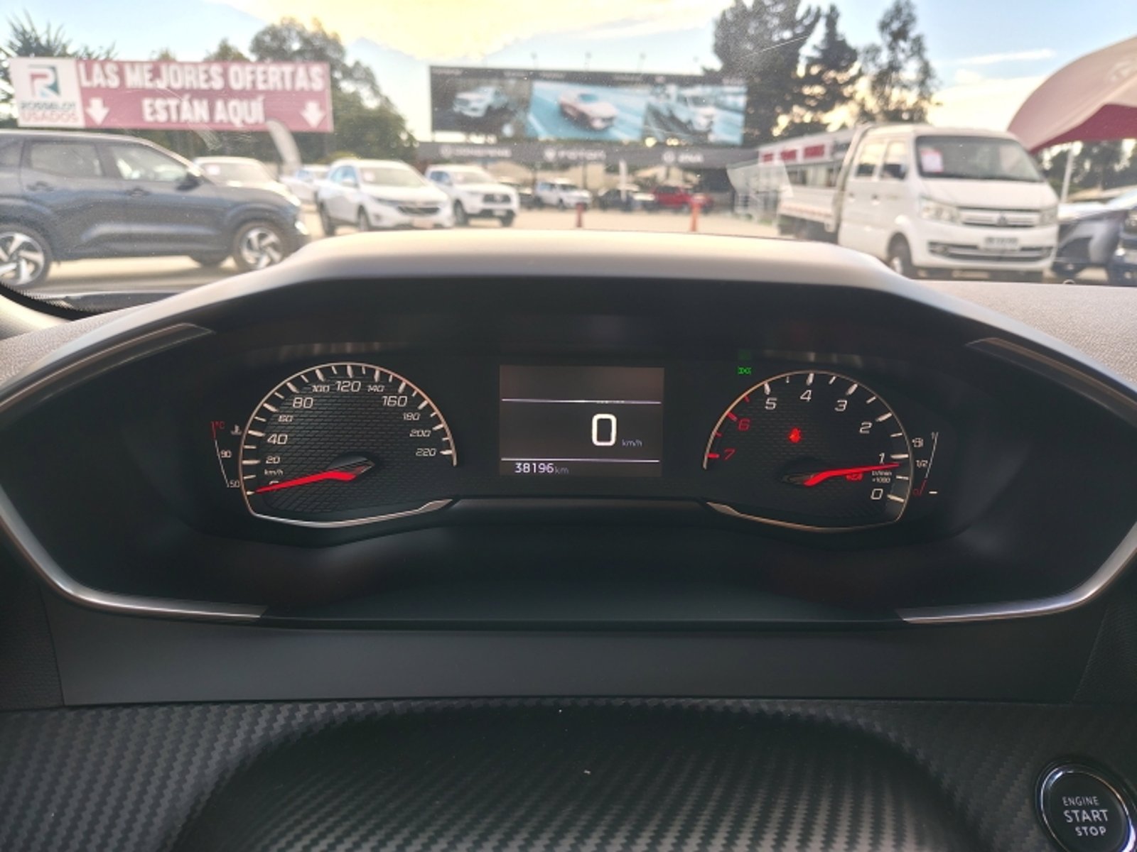 PEUGEOT 2008 Active 130 1.2 2025 - Imagen 17 de 20