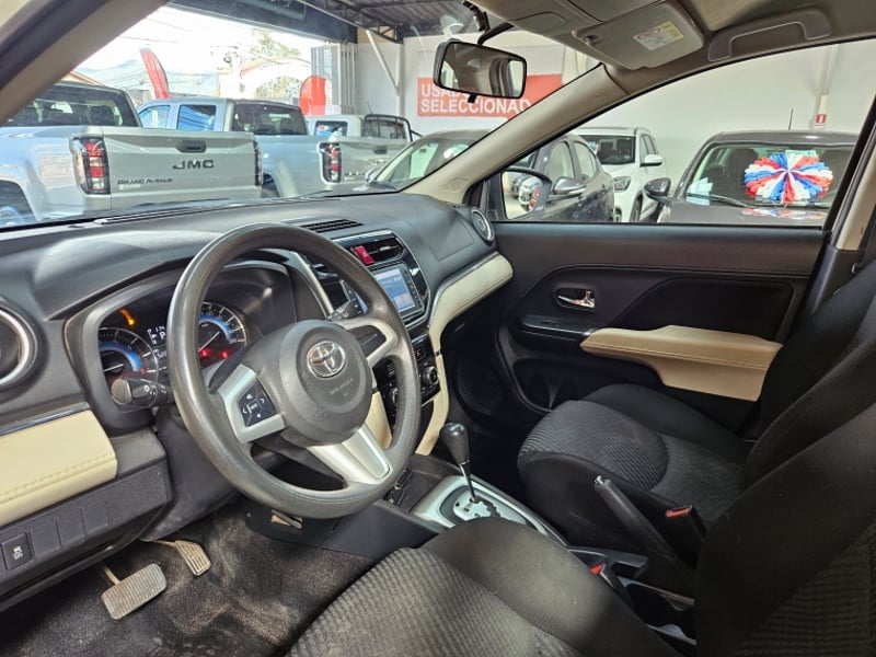 Toyota Rush 4x2 1.5 Aut 2022 - Imagen 13 de 20