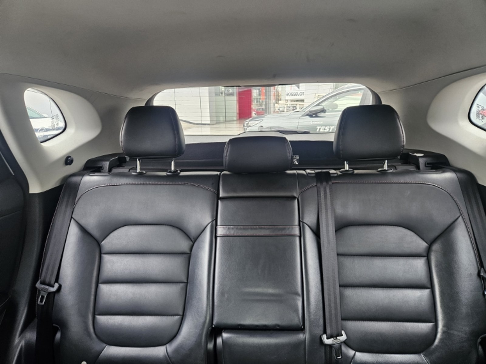 MG Hs 1.5t 2023 - Imagen 16 de 20