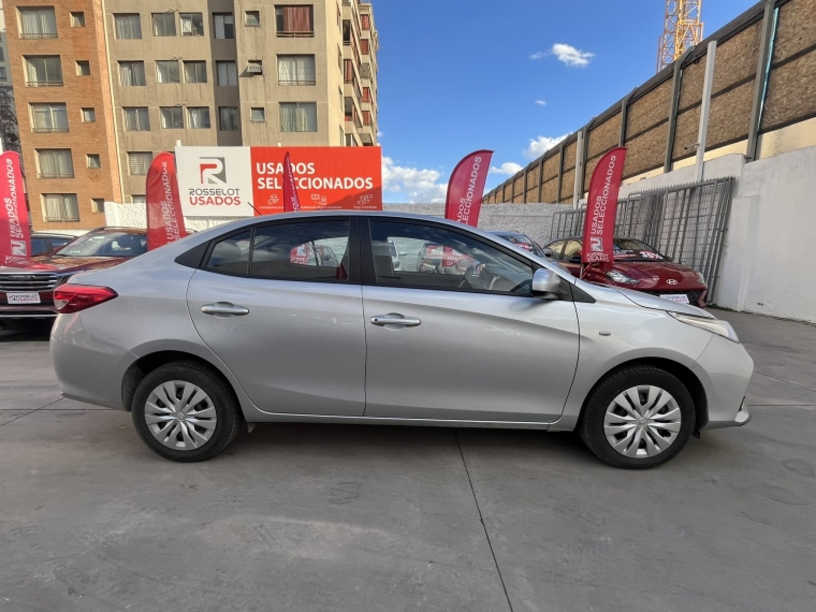 Toyota Yaris Sedan Otto 1.5 2022 - Imagen 6 de 20