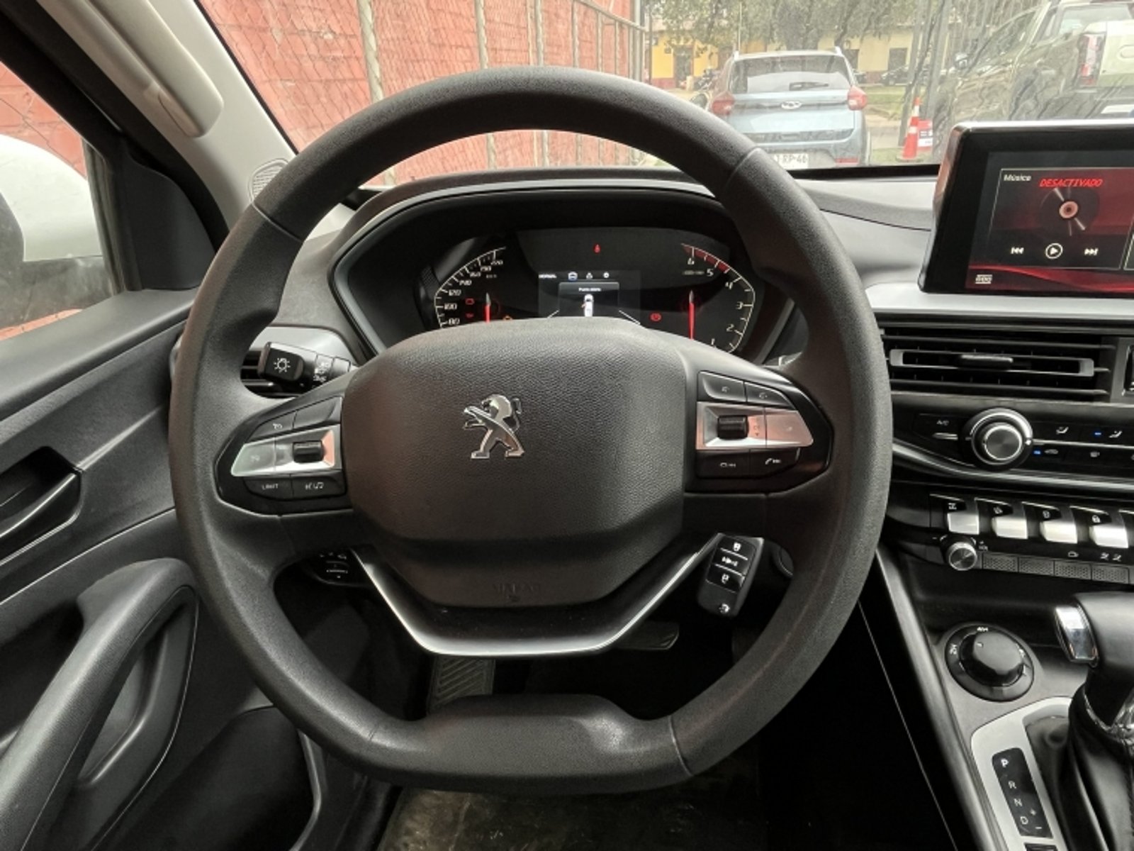 PEUGEOT Landtrek Bluehdi 4x4 2.2 Aut 2025 - Imagen 15 de 20