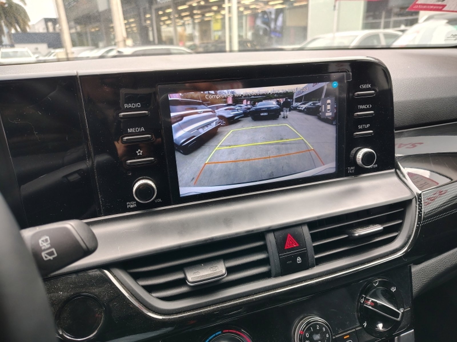 KIA Seltos Ex 1.5l 6mt 2024 - Imagen 16 de 19