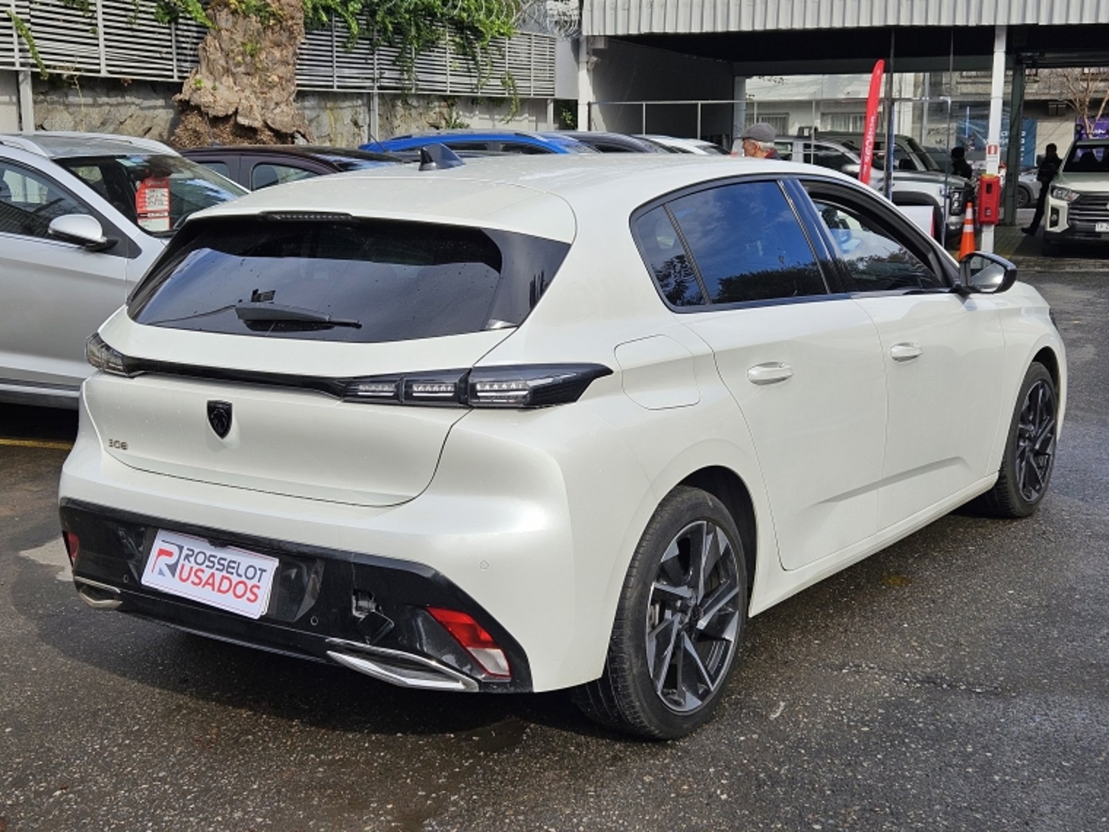 PEUGEOT 308 Bluehdi 1.5 Aut 2023 - Imagen 5 de 20