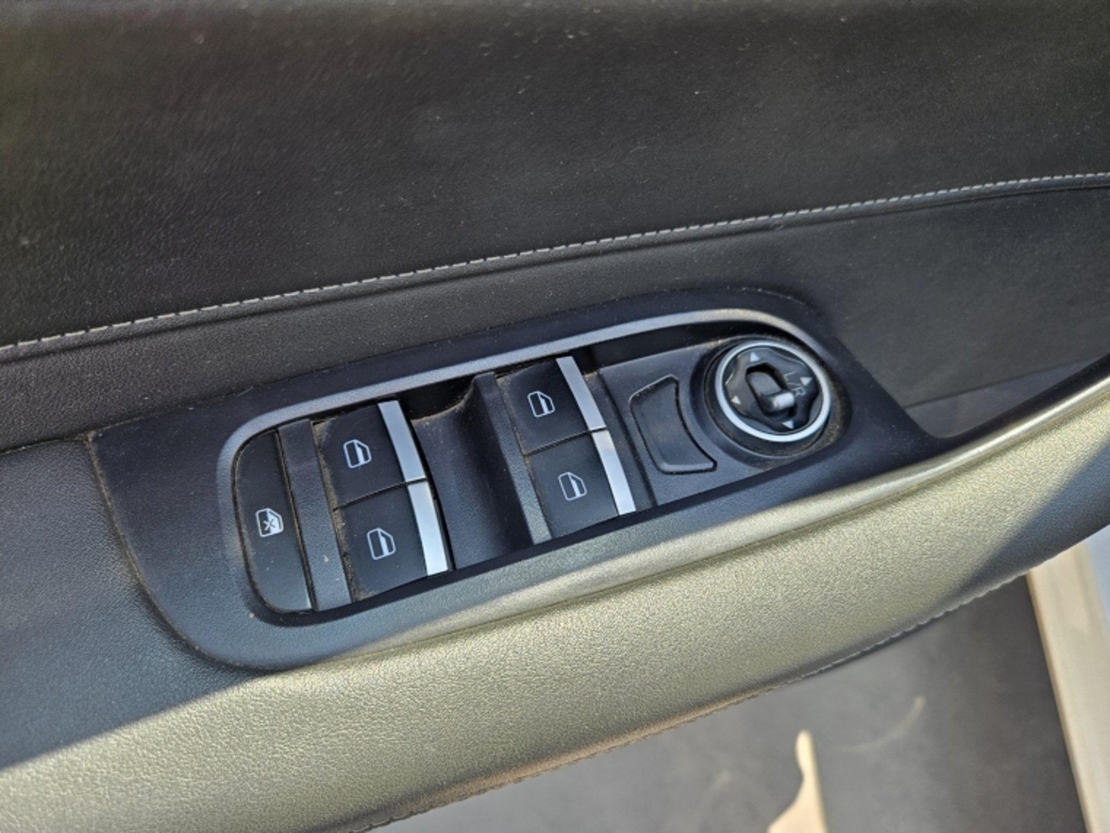 CHERY Tiggo 3 Pro Gls 1.5 2023 - Imagen 12 de 20