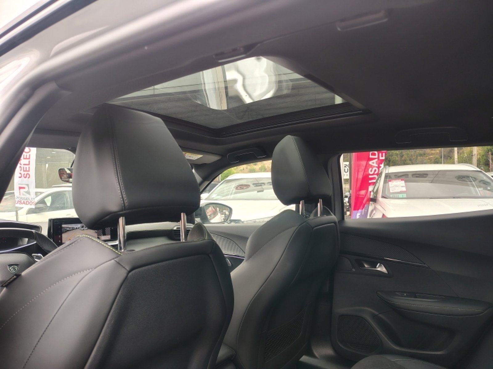 PEUGEOT 2008 4x2 1.2 Aut 2025 - Imagen 9 de 20
